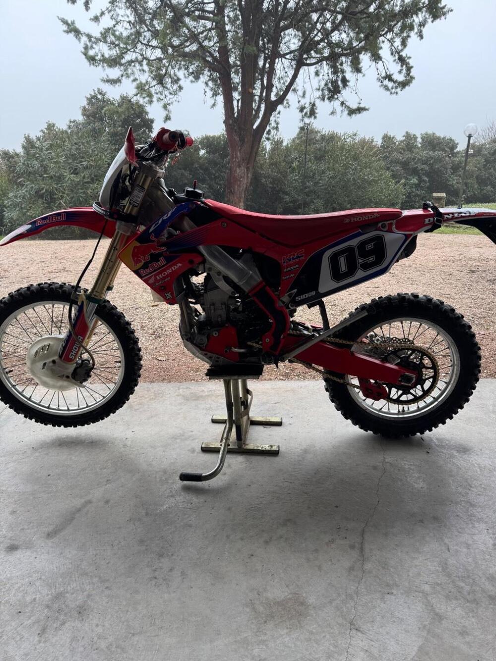 Honda CRF 250 R (2011 - 12) (3)