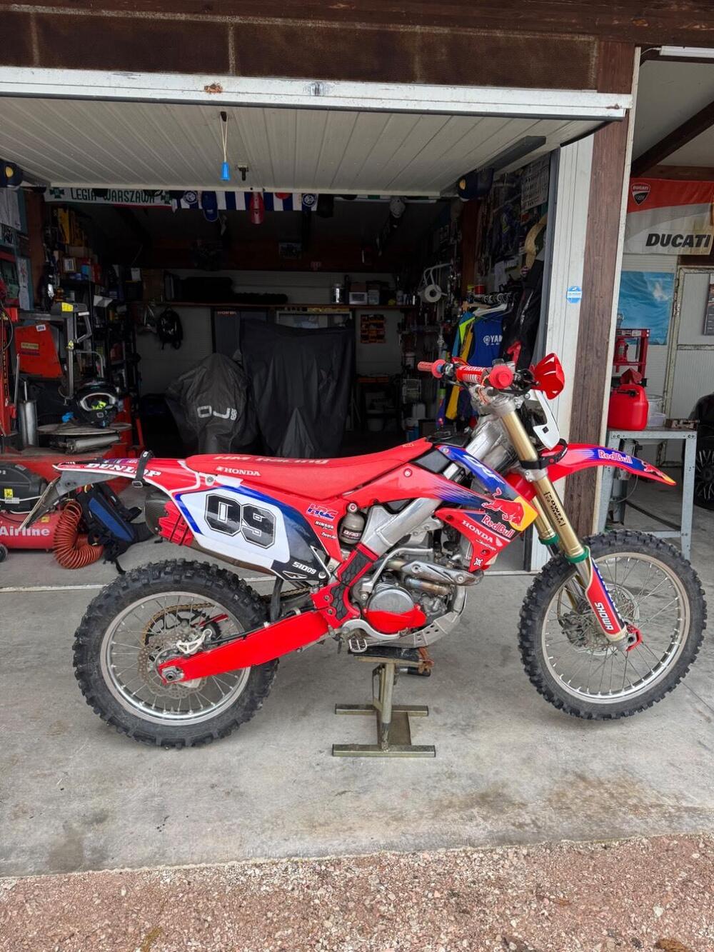 Honda CRF 250 R (2011 - 12) (5)