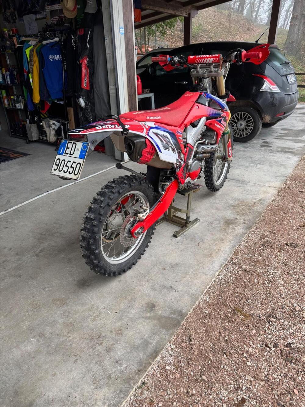 Honda CRF 250 R (2011 - 12) (6)