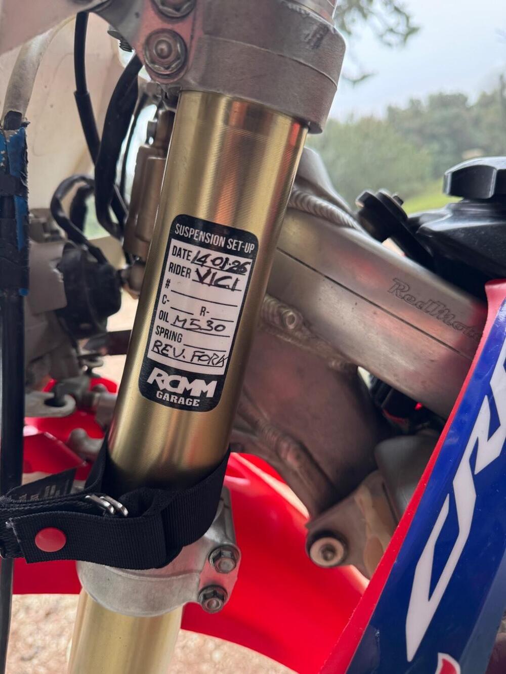 Honda CRF 250 R (2011 - 12) (10)