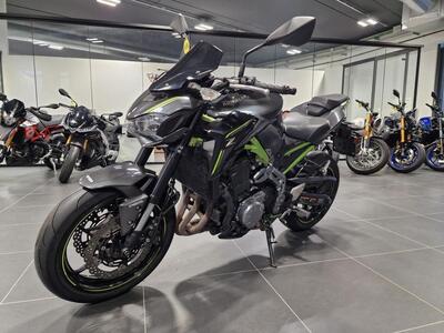 Kawasaki Z 900 (2017 - 18) usata