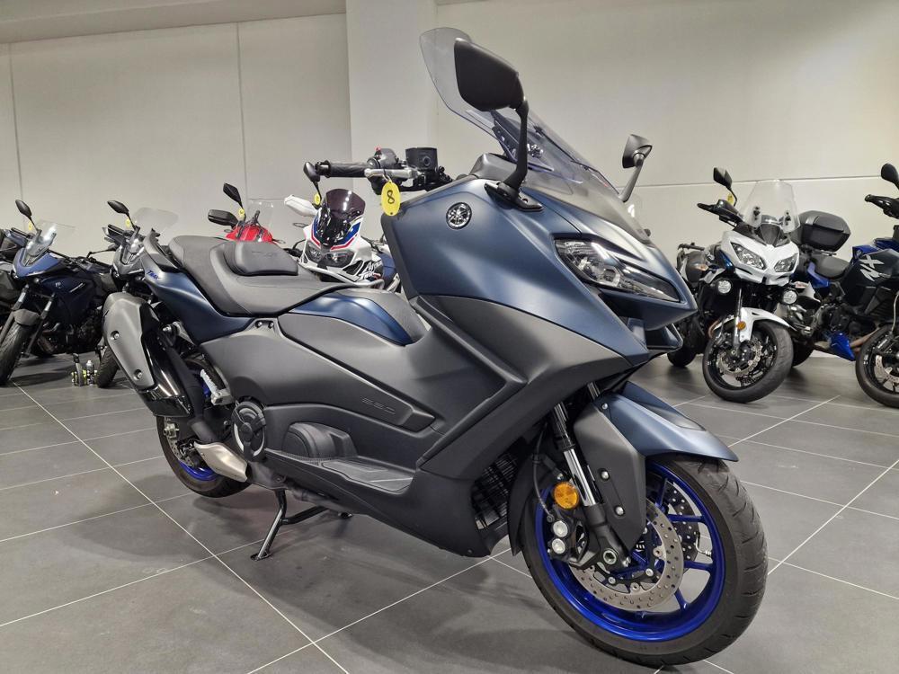 Yamaha T-Max 560 (2022 - 24) (3)