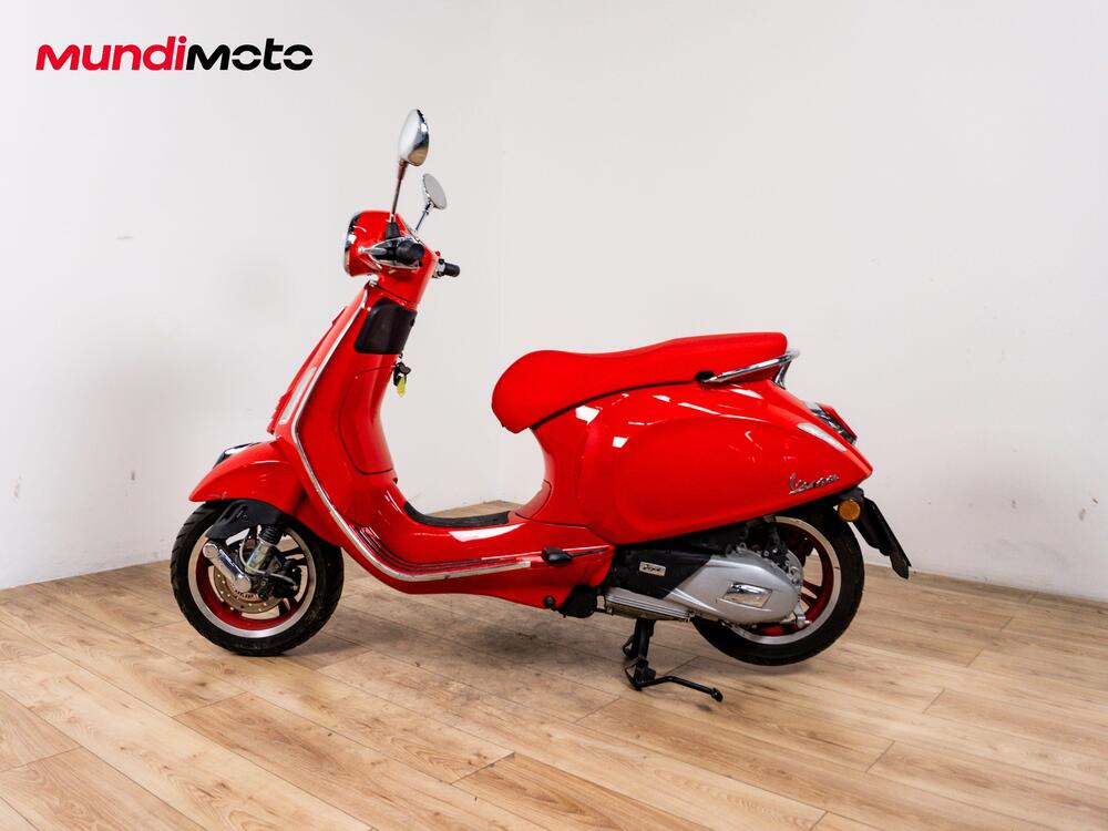 Vespa Primavera 125 RED (2025 - 26) (6)
