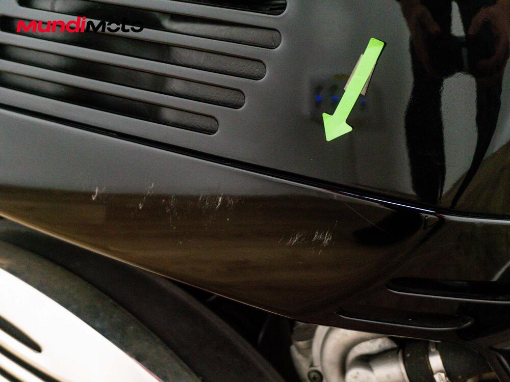 Vespa GTS 300 Hpe Touring (2019) (13)