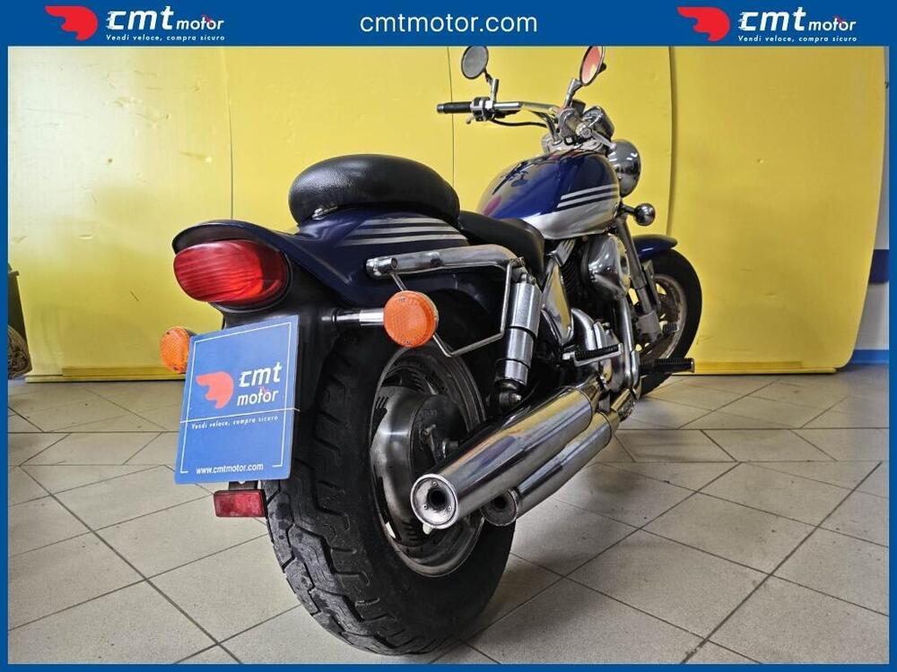 Suzuki Marauder VZ 800 (4)