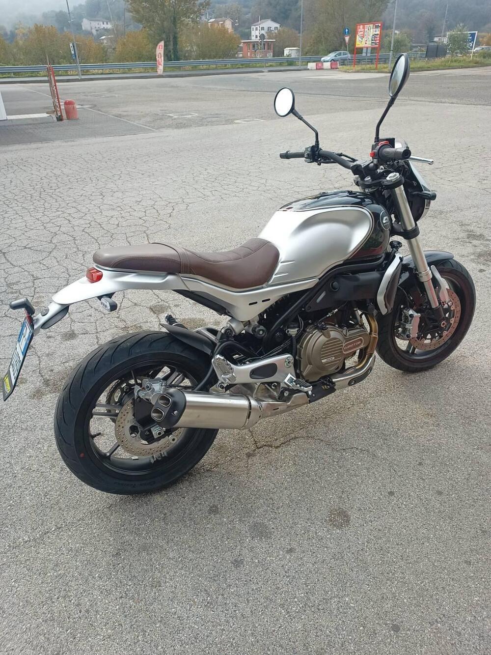 QJ Motor SRV 550 (2025 - 26) (2)