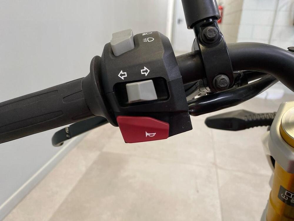 Bmw G 310 R (2021 - 25) (7)