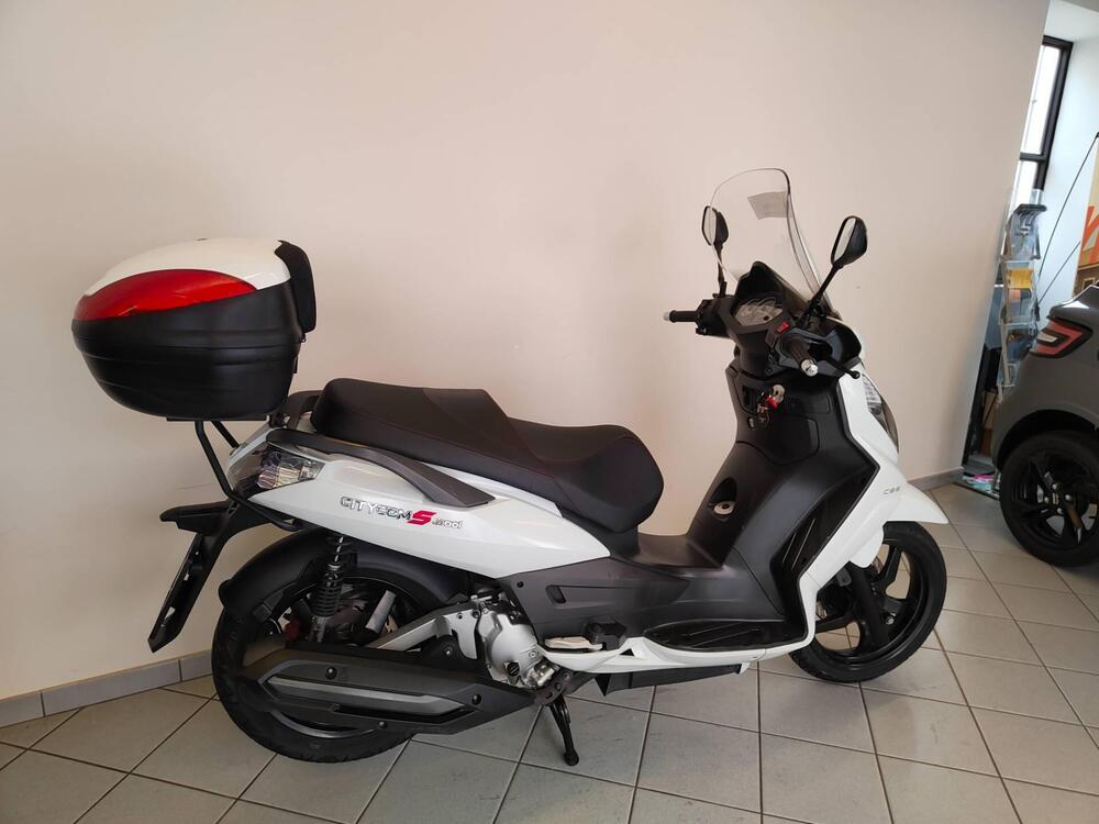 Sym CityCom 300 S (2015 - 17) (4)