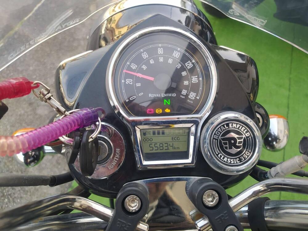 Royal Enfield Classic 350 (2021 - 26) (8)