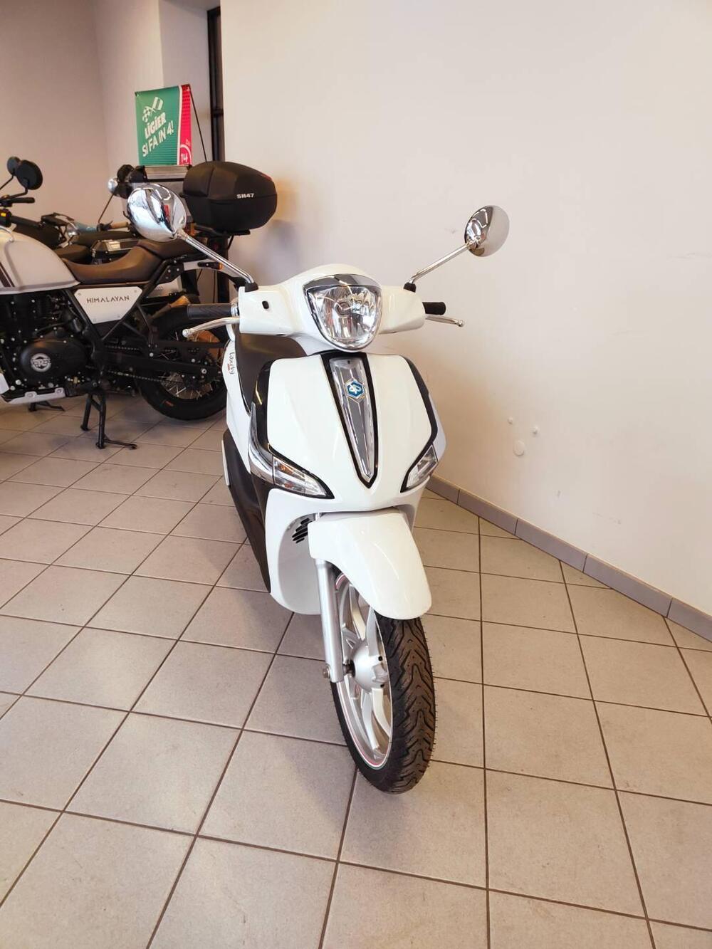Piaggio Liberty 150 ABS (2017 - 20) (6)