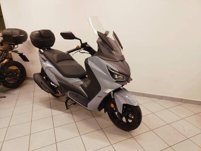 Sym Joymax 300 Z (2025 - 26) usata