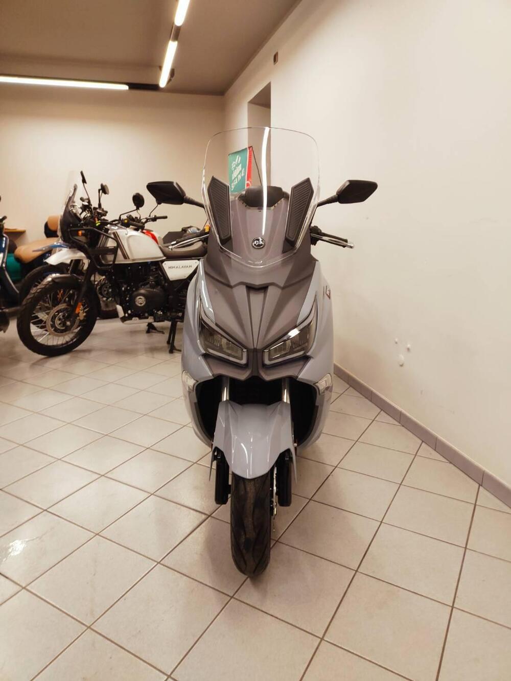 Sym Joymax 300 Z (2025 - 26) (7)