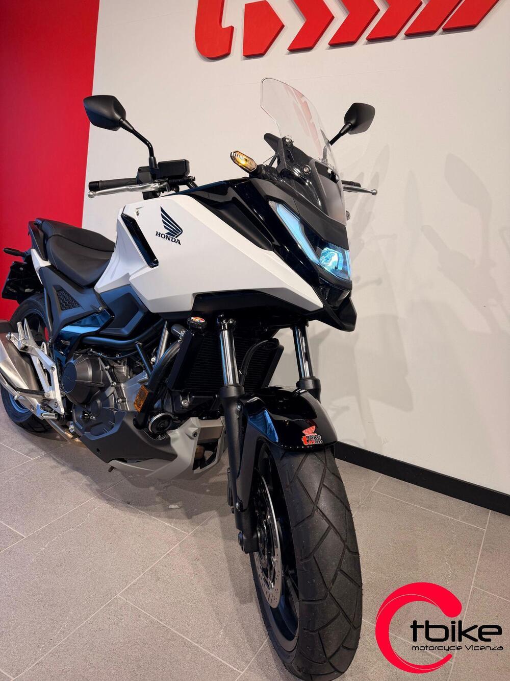 Honda NC 750 X (2025 - 26) (3)