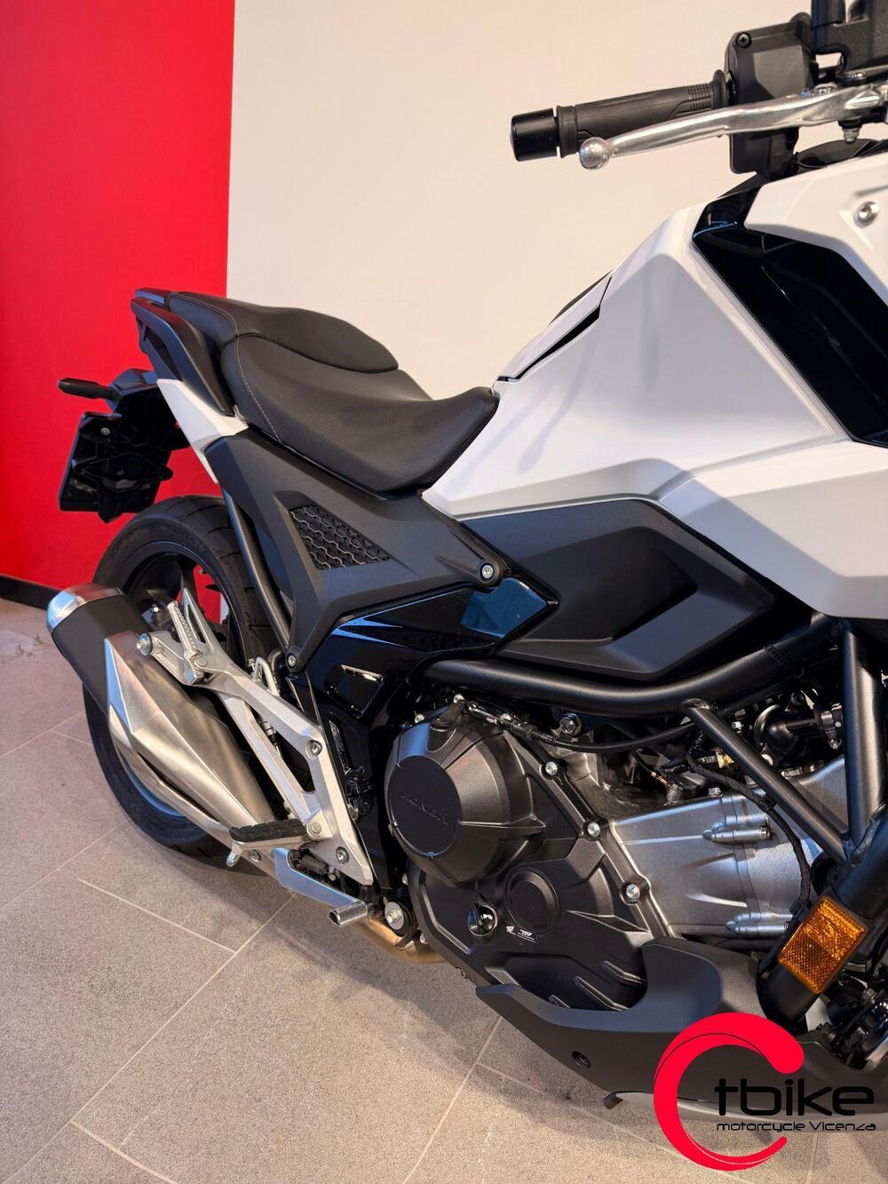 Honda NC 750 X (2025 - 26) (4)