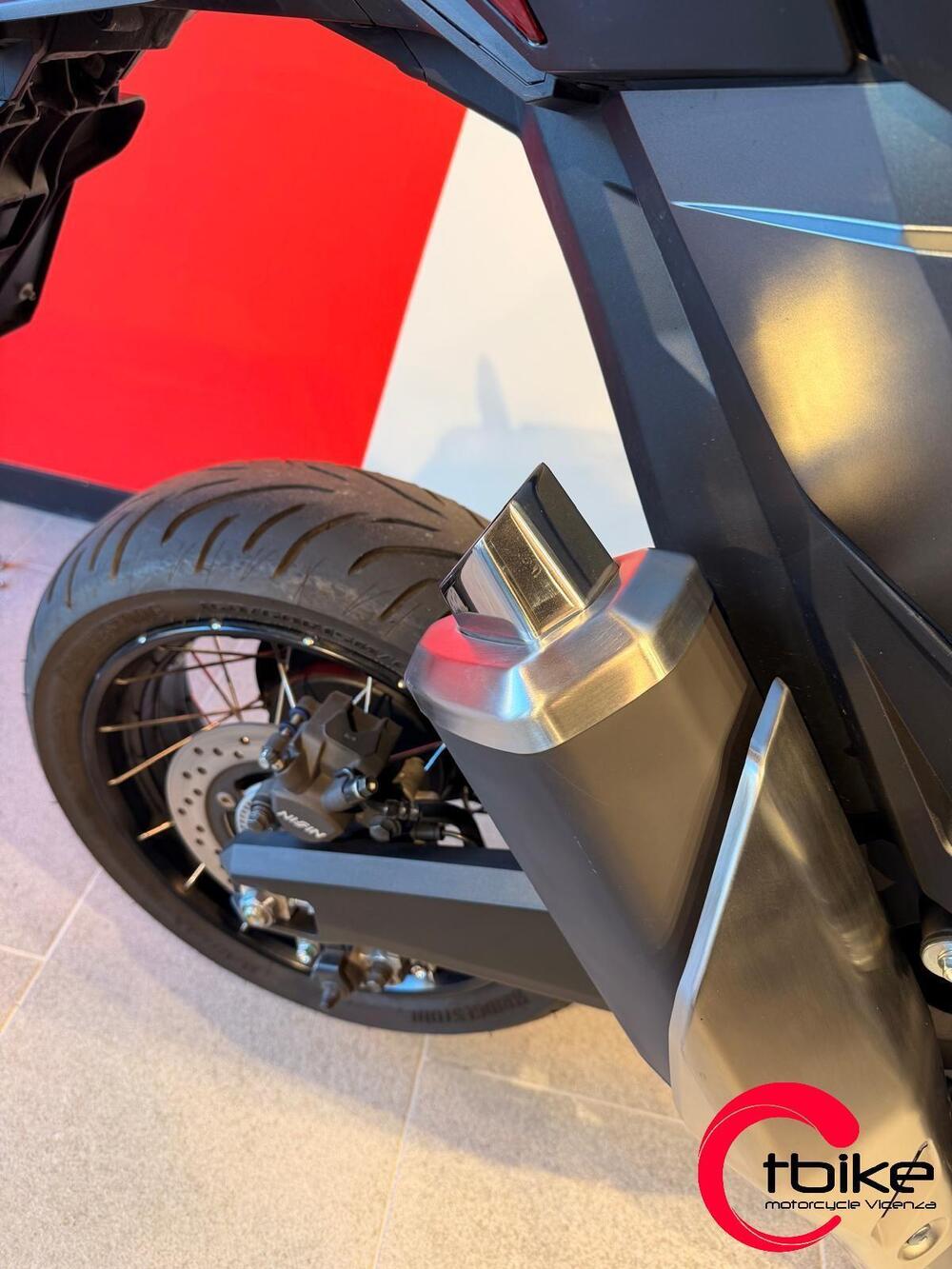 Honda X-ADV 750 DCT (2021 - 24) (2)