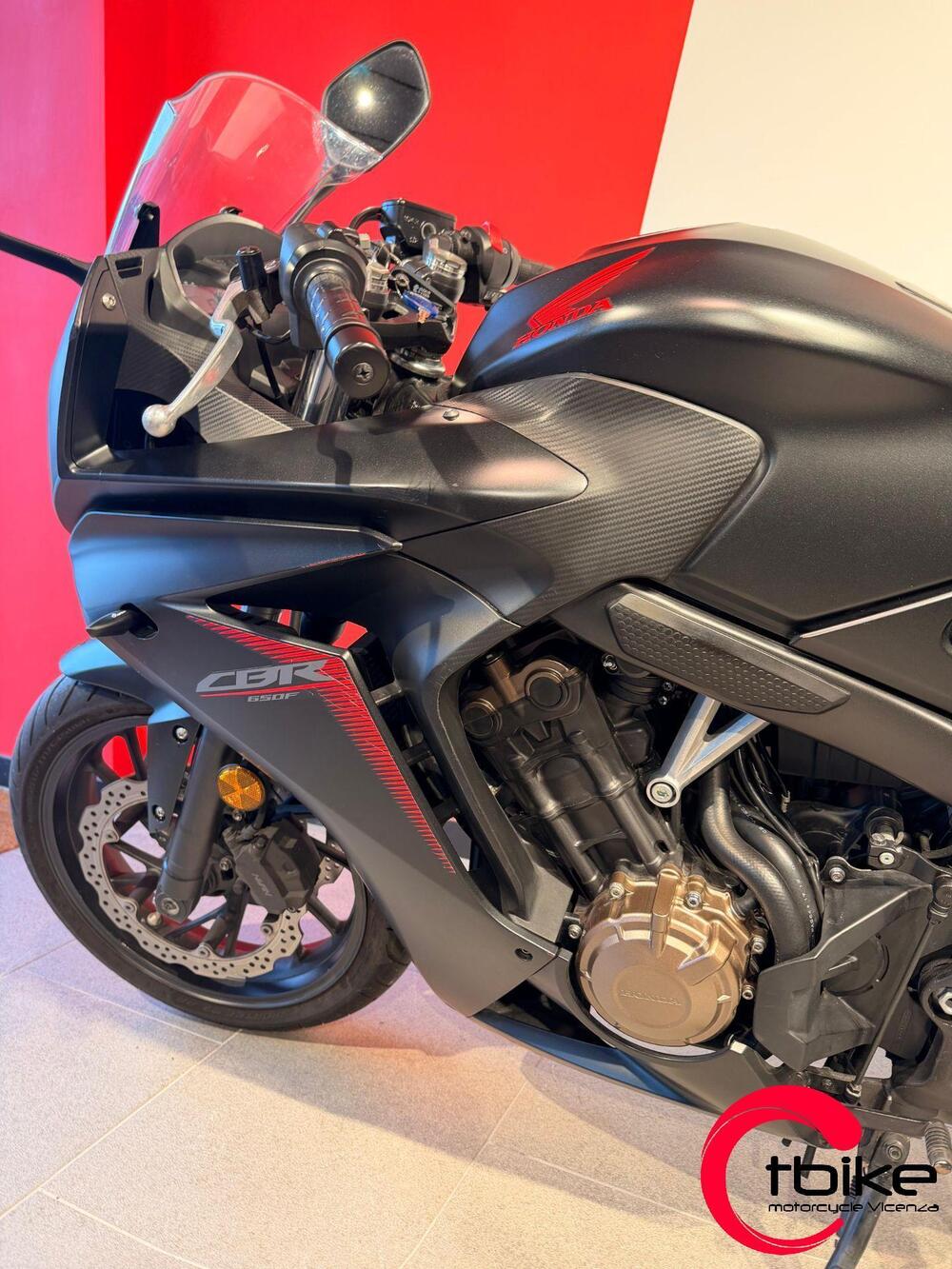 Honda CBR 650 F (2017 - 18) (3)