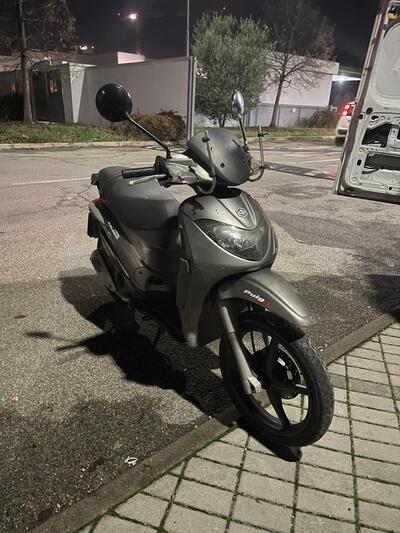 Piaggio Liberty S 125 (2006 - 11) usata