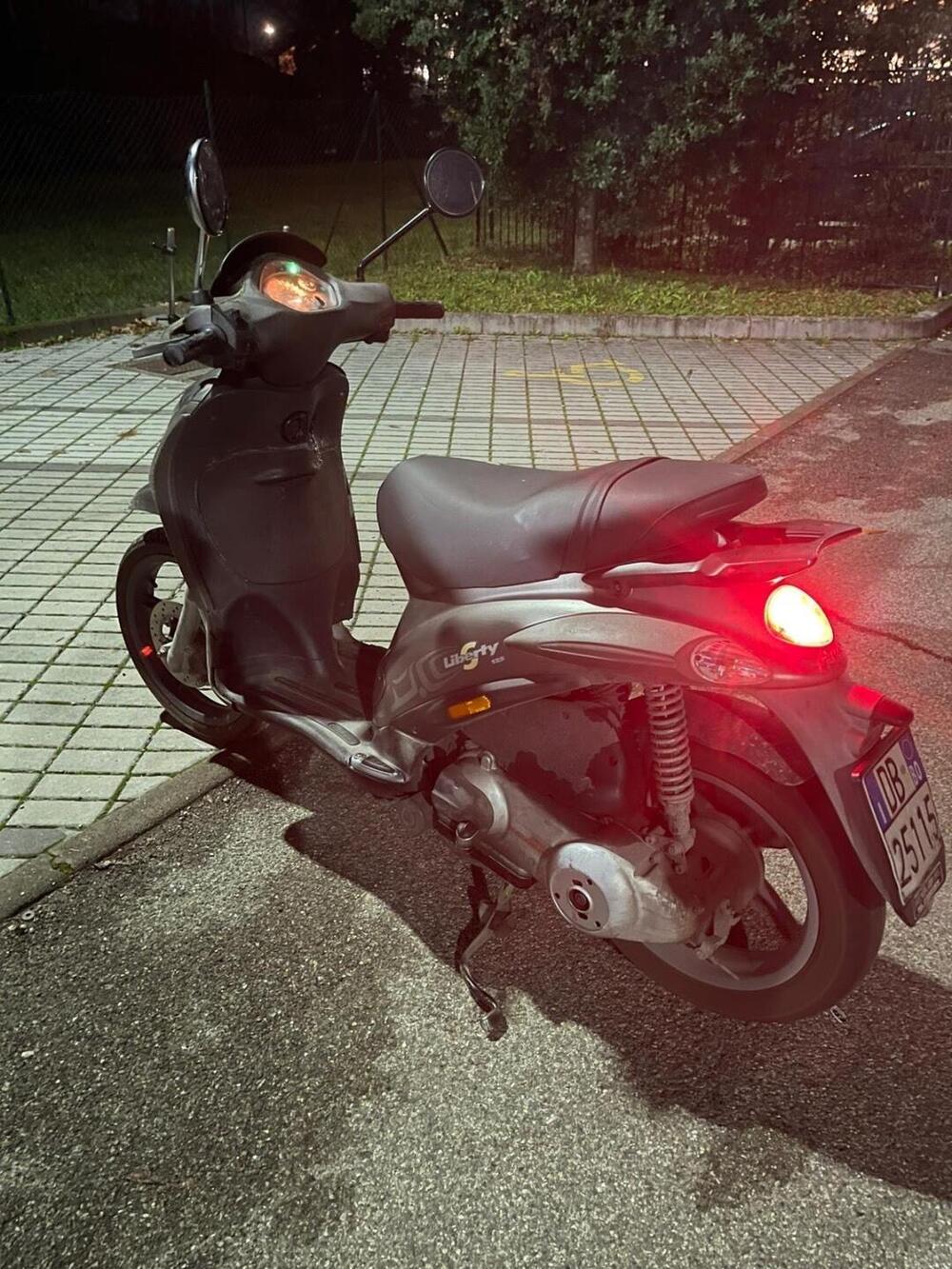 Piaggio Liberty S 125 (2006 - 11) (4)