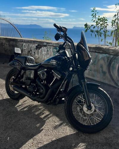 Harley-Davidson 1690 Street Bob (2017) - FXDB usata