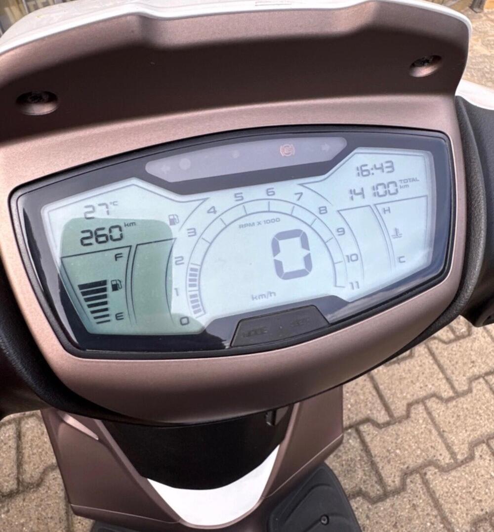 Piaggio Medley 125 S ABS (2020) (5)