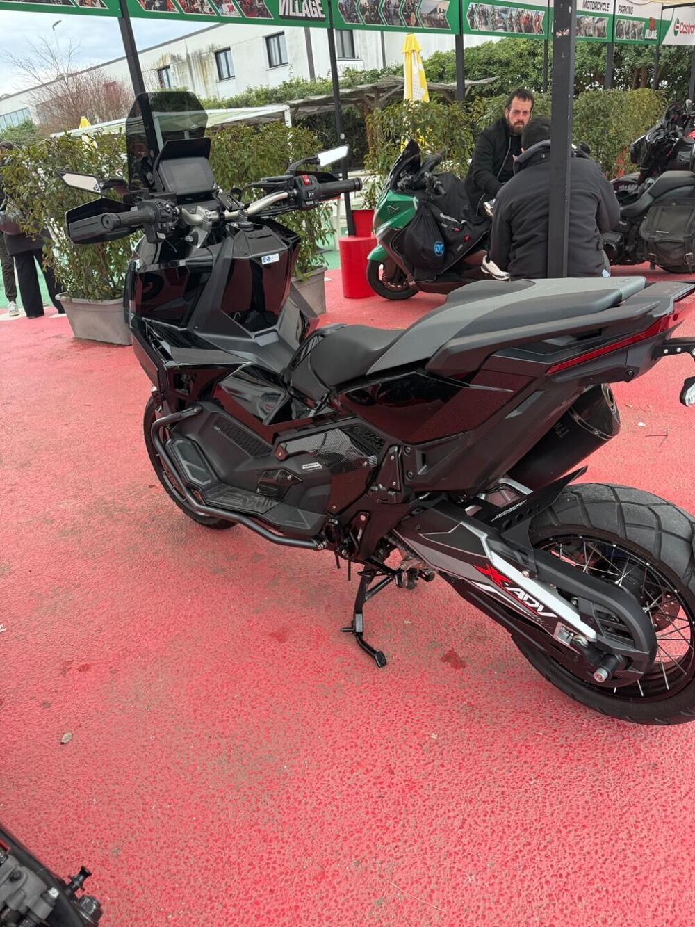 Honda X-ADV 750 Gravel (2025 - 26) (4)