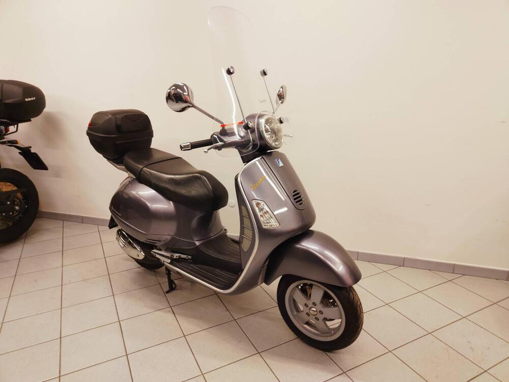 Vespa Granturismo 200 L
