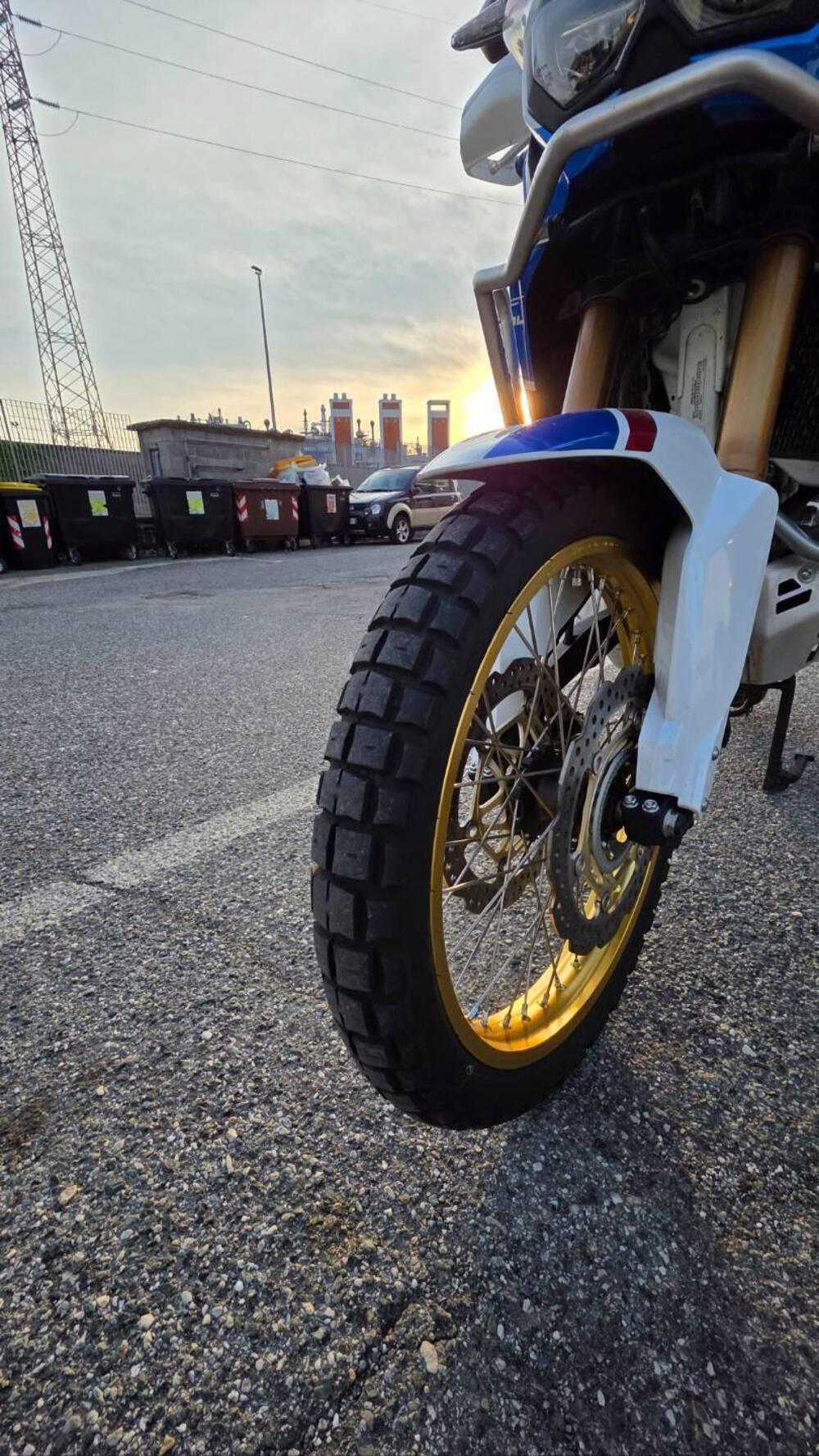 Honda Africa Twin CRF 1000L Adventure Sports (2018 - 19) (6)