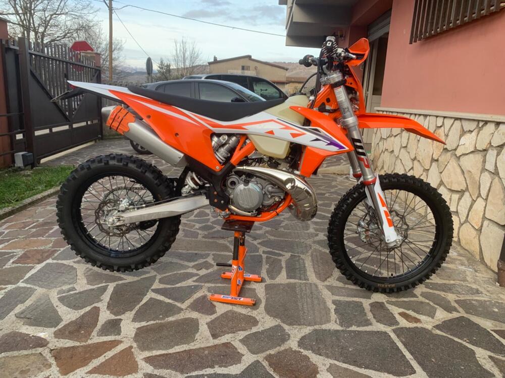 KTM 300 EXC TPI (2023) (2)