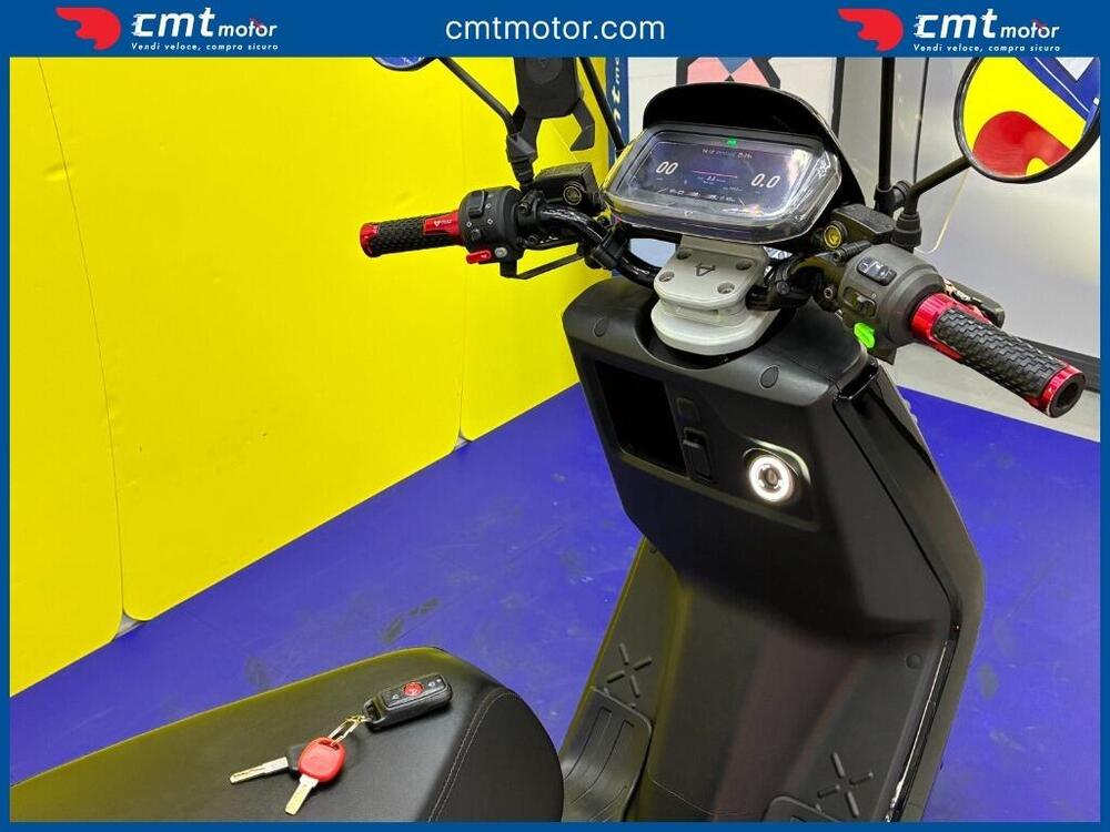 Niu NQi GTS SR (2020 - 26) (9)