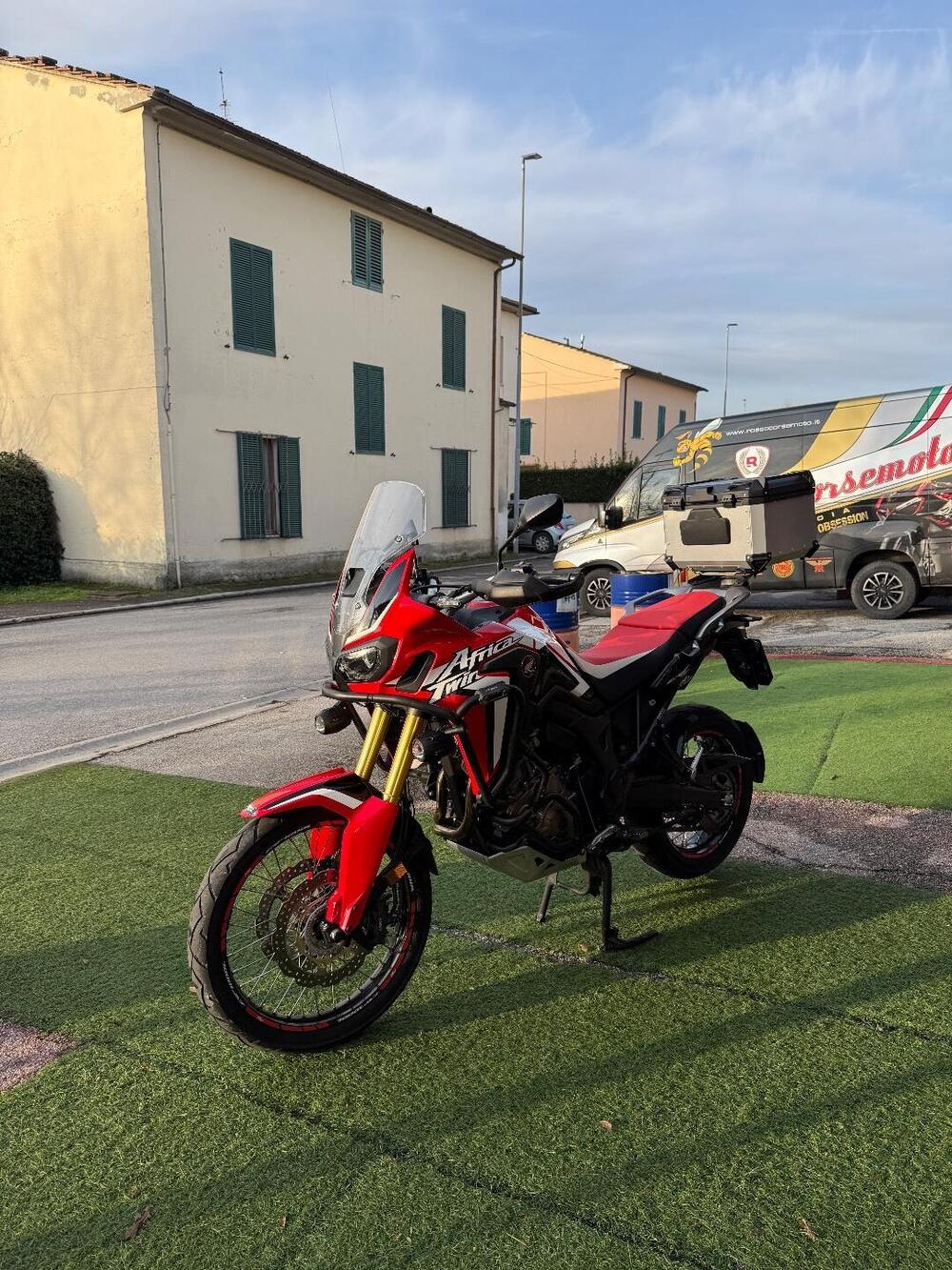 Honda Africa Twin CRF 1000L (2016 - 17) (2)