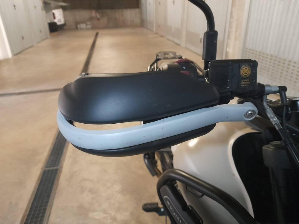 Royal Enfield Himalayan 450 (2024 - 26) (8)