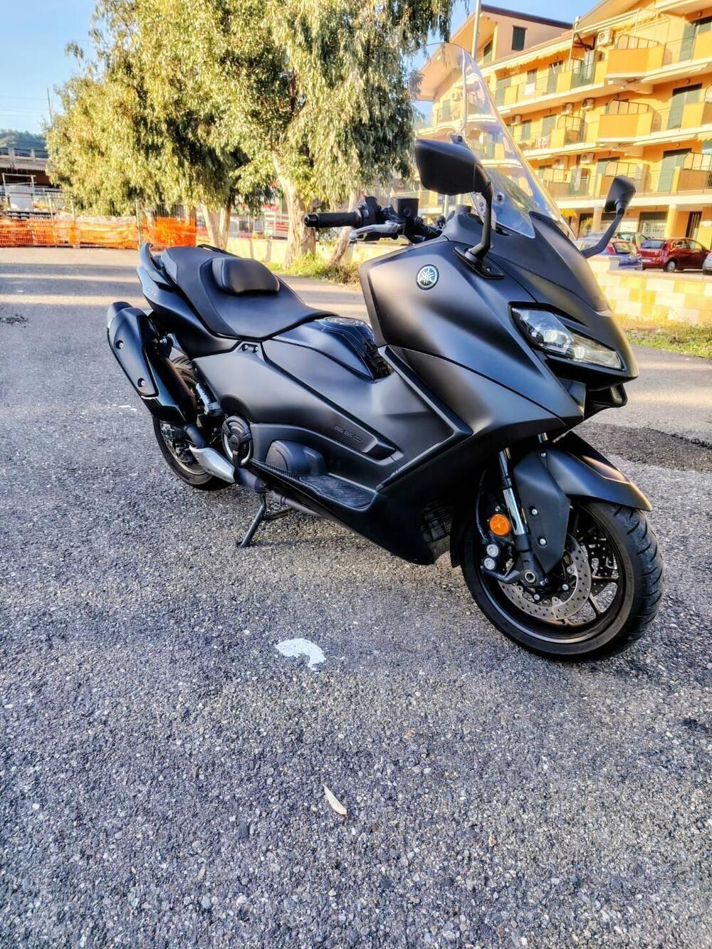 Yamaha T-Max 560 (2022 - 24) (2)