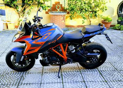KTM 1290 Super Duke GT (2022 - 25) usata