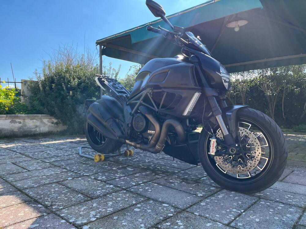 Ducati Diavel 1200 Dark (2012 - 13) (9)