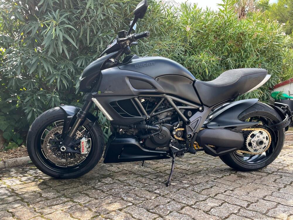 Ducati Diavel 1200 Dark (2012 - 13) (11)