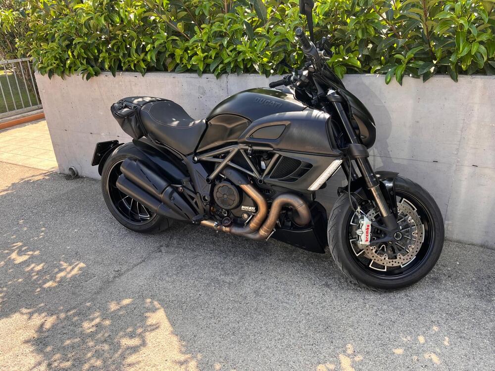 Ducati Diavel 1200 Dark (2012 - 13) (12)
