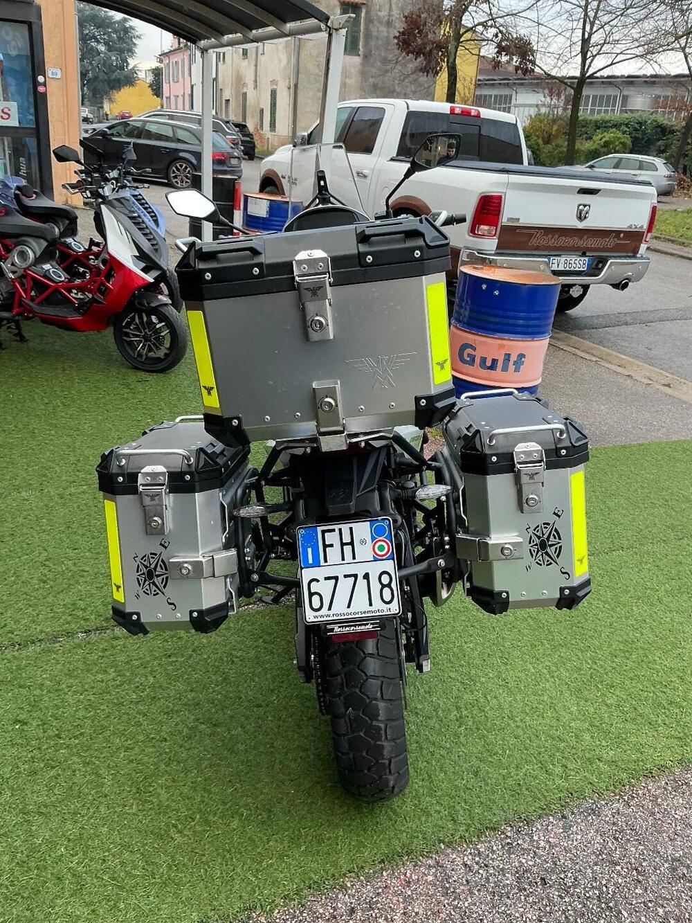 Moto Morini X-Cape 650 (2021 - 26) (6)