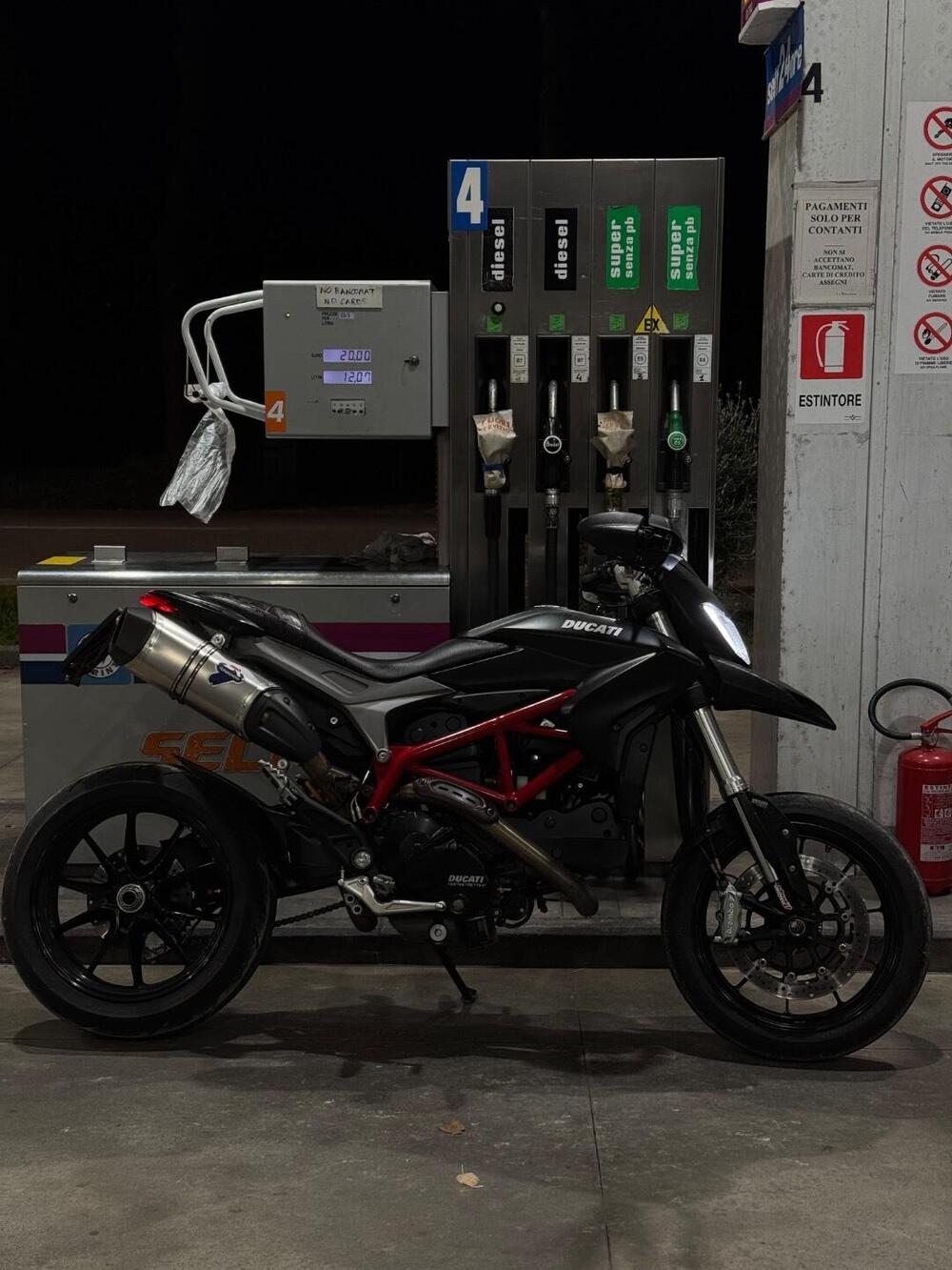 Ducati Hypermotard 821 (2013 - 15)