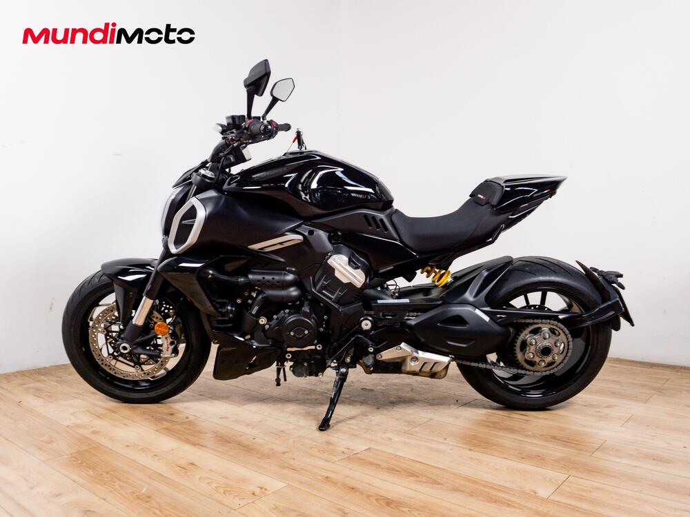 Ducati Diavel V4 (2023 - 26) (6)