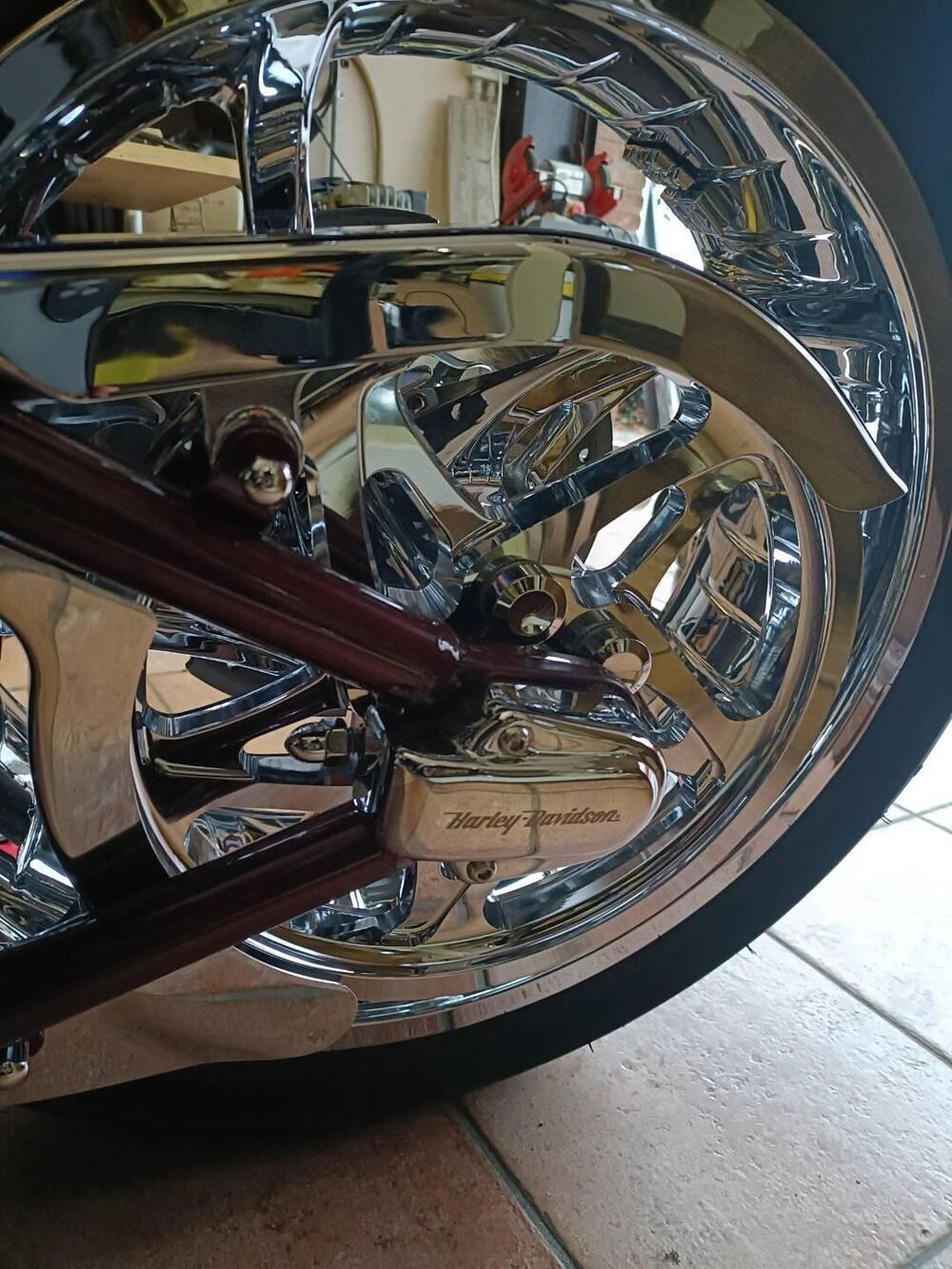 Harley-Davidson 1800 Convertible (2010 - 11) - FLSTSE (6)