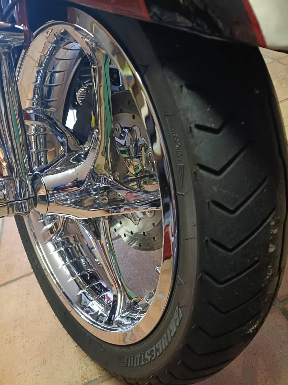 Harley-Davidson 1800 Convertible (2010 - 11) - FLSTSE (8)