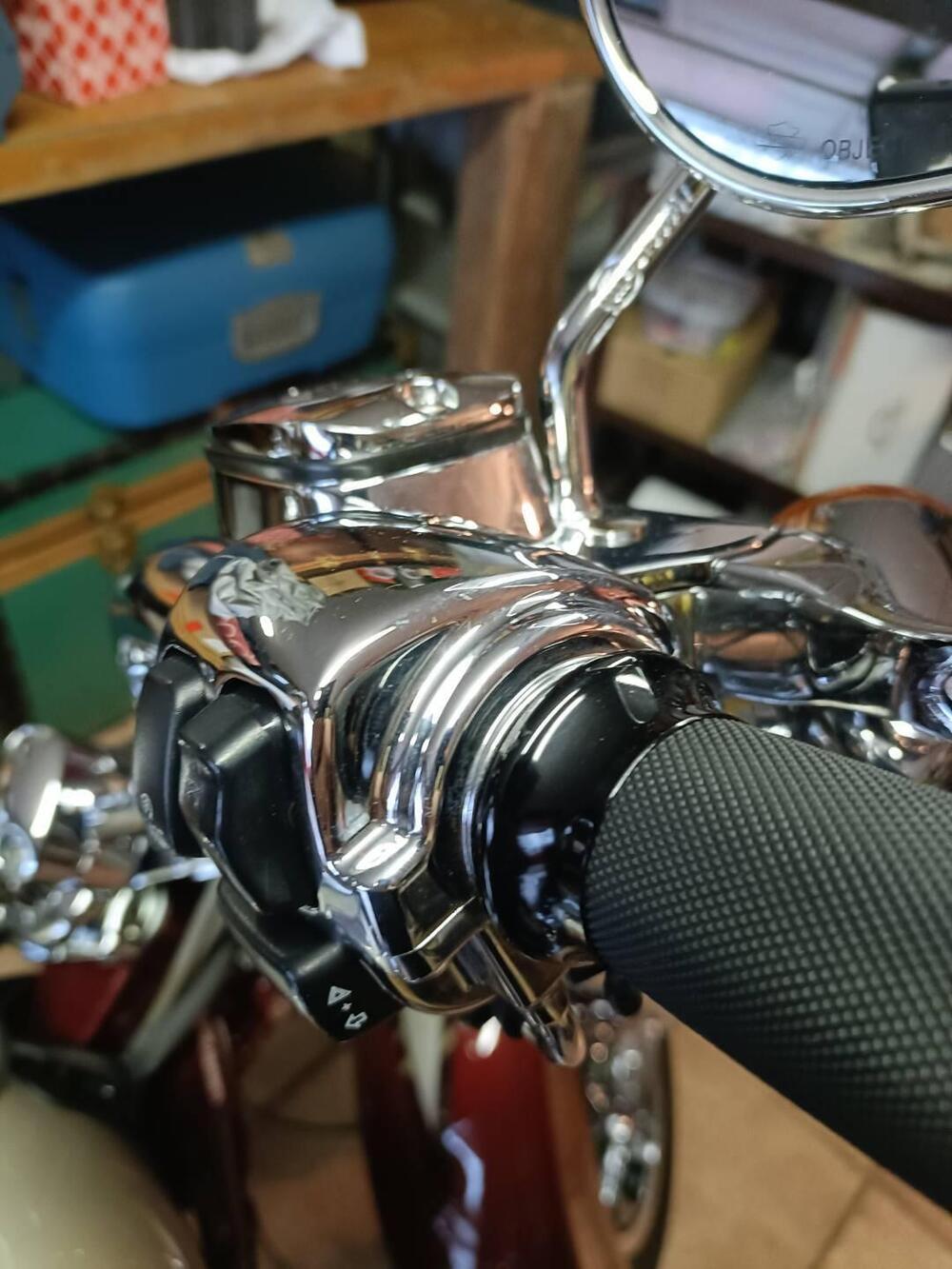 Harley-Davidson 1800 Convertible (2010 - 11) - FLSTSE (19)