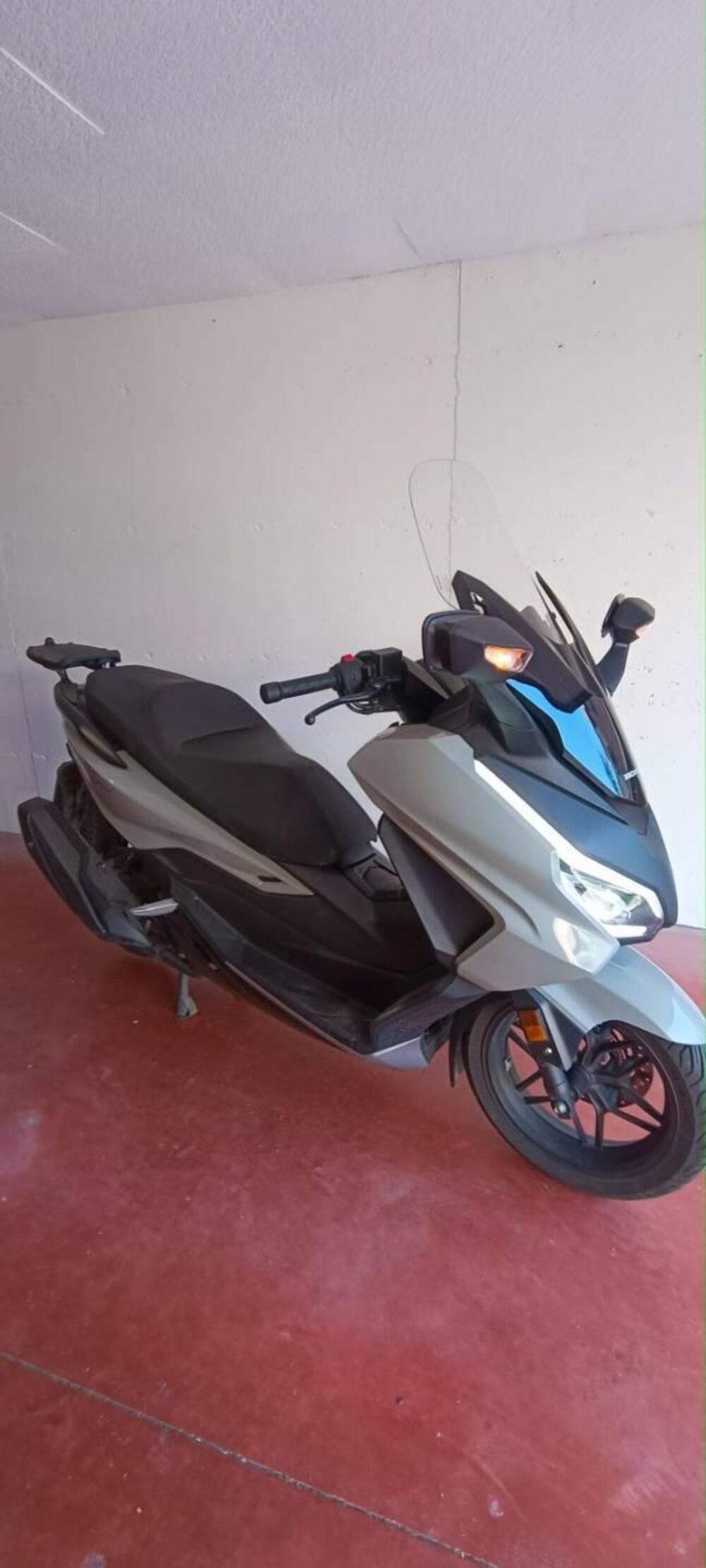 Honda Forza 350 (2022 - 24) (6)