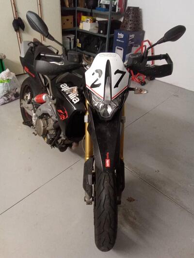 Aprilia Dorsoduro 750 (2009 - 14) usata