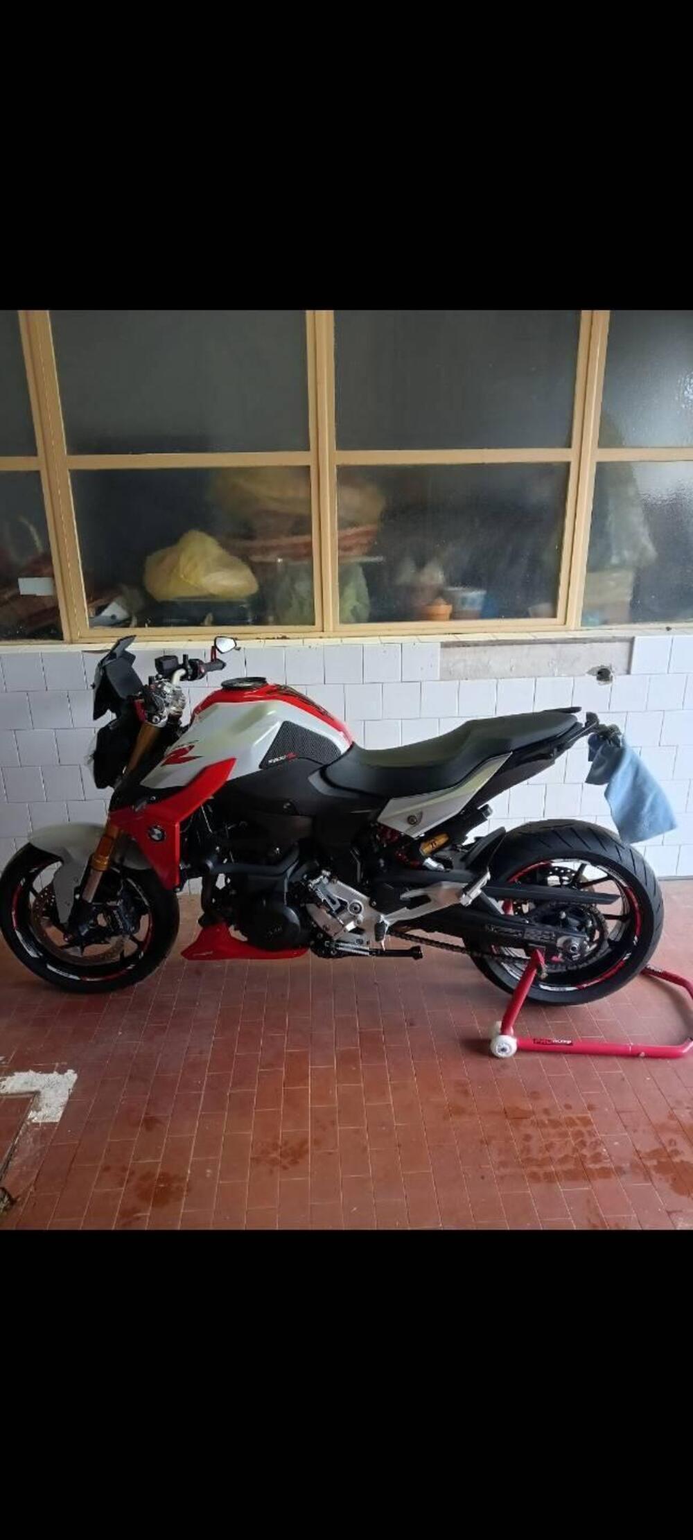 Bmw F 900 R (2017 - 20) (2)