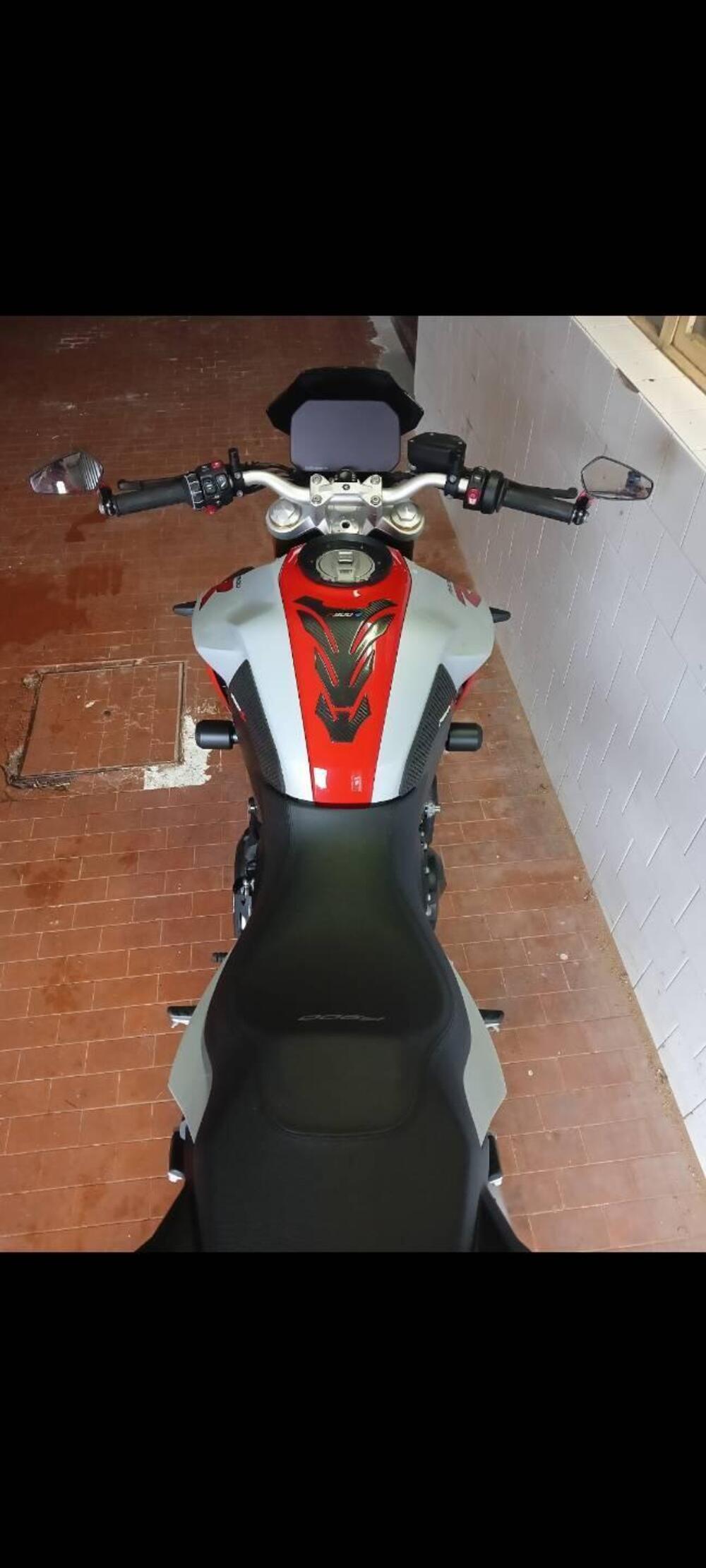 Bmw F 900 R (2017 - 20) (3)