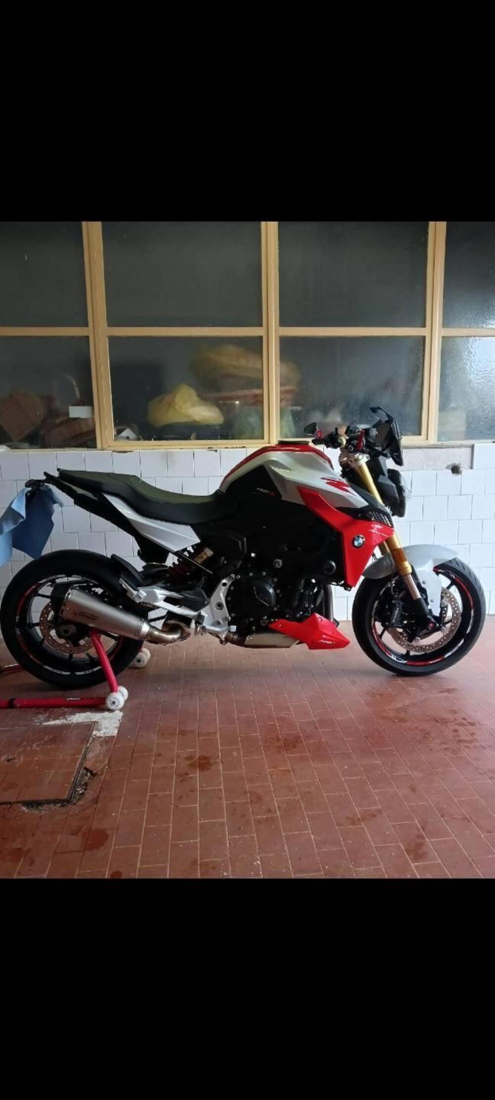 Bmw F 900 R (2017 - 20) (4)