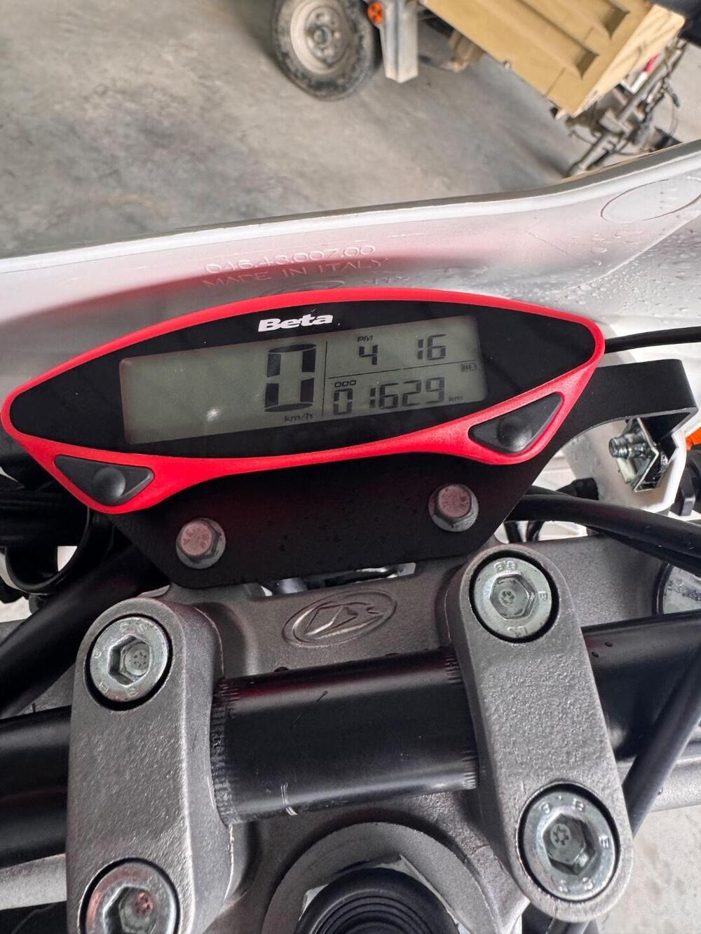 Betamotor RR 50 Motard Sport LS (2024 - 26) (7)