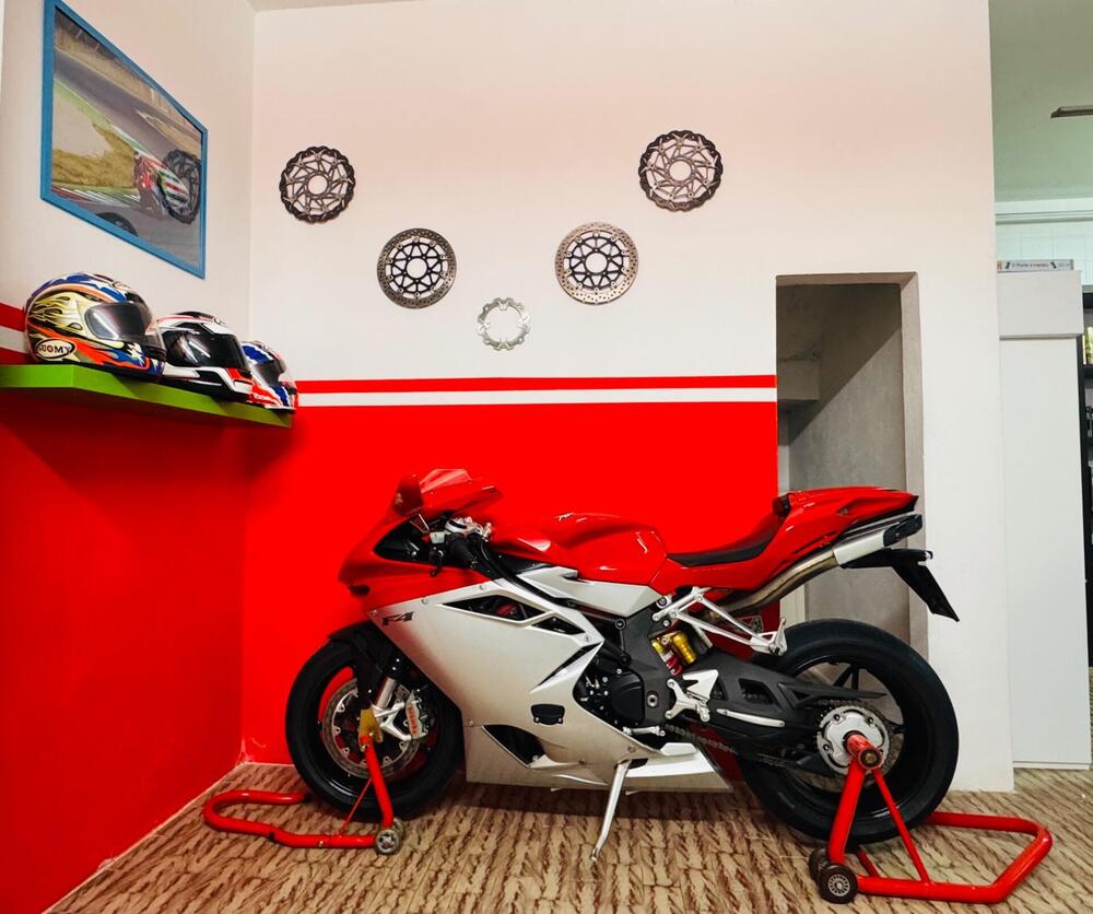 MV Agusta F4 1000 (2010 - 15) (14)