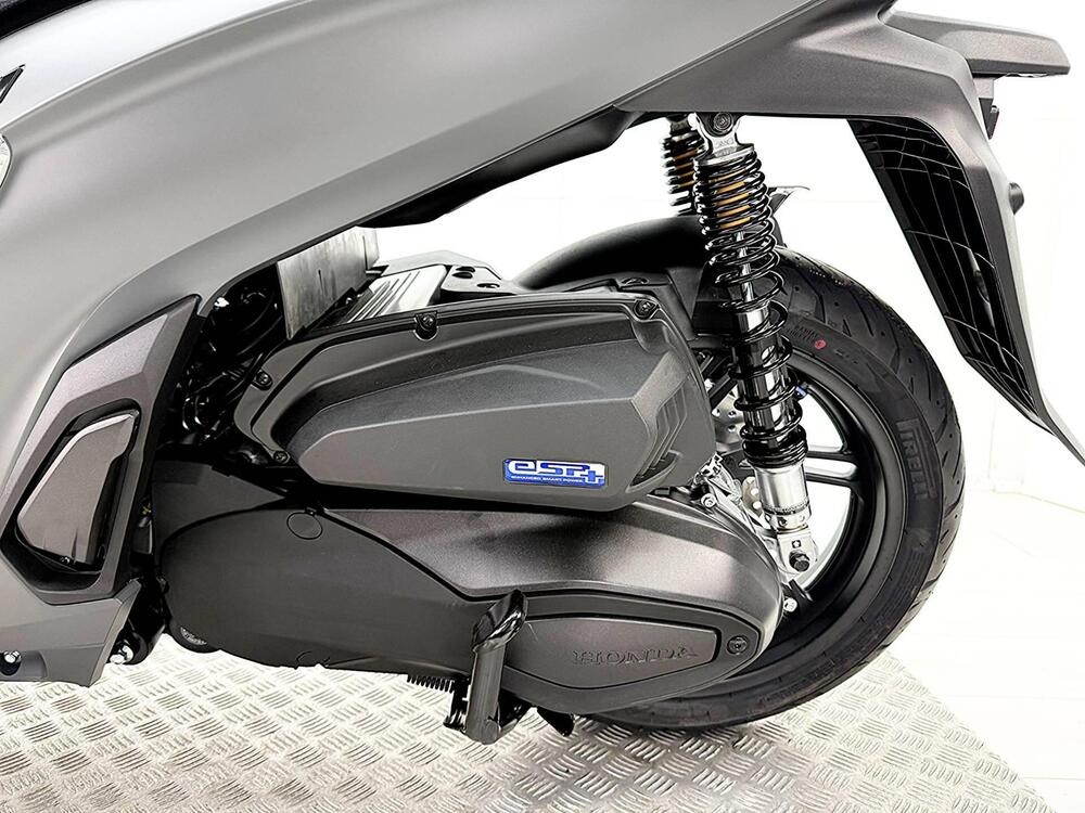 Honda SH 350i GT (2025 - 26) (14)